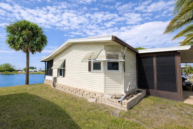 772 IMPERIAL DRIVE, North Port, FL 34287