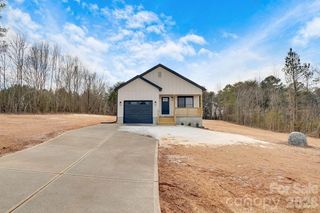 848 Acre Heights, Lincolnton, NC 28092
