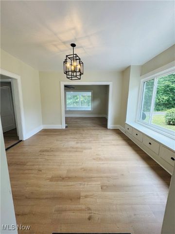 1233 Woodland Avenue, Alliance, OH 44601