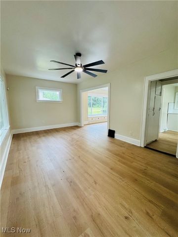 1233 Woodland Avenue, Alliance, OH 44601