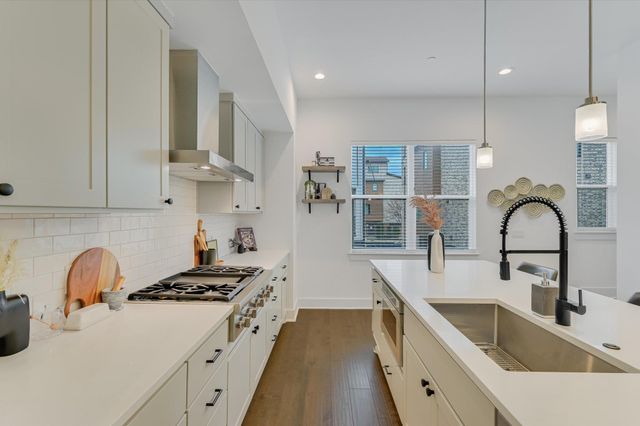 4009 Emory Peak PASS, Austin, TX 78731