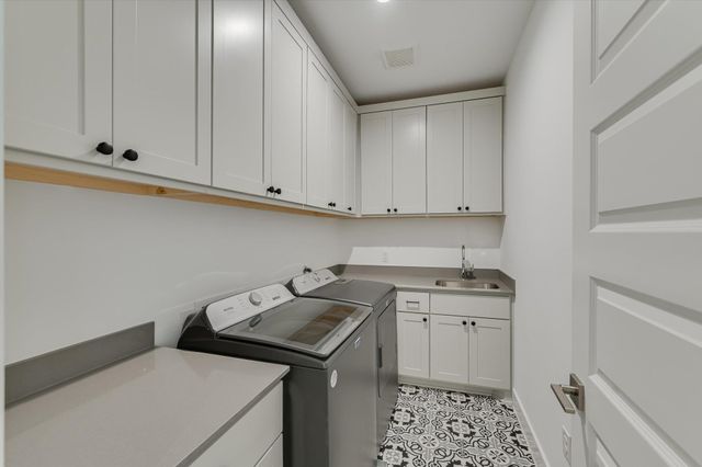 4009 Emory Peak PASS, Austin, TX 78731