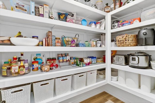 7921 Rancho Vista Boulevard W, Corpus Christi, TX 78414