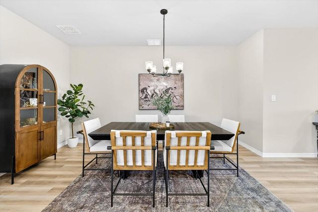 7921 Rancho Vista Boulevard W, Corpus Christi, TX 78414