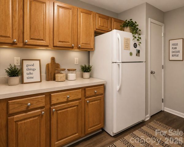 9810 Campus Walk Lane H, Charlotte, NC 28262
