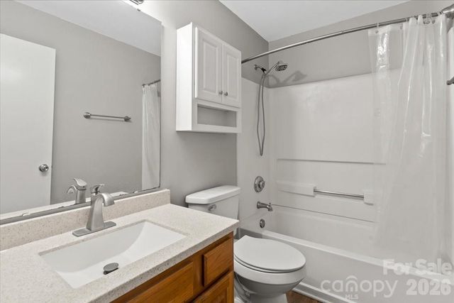 9810 Campus Walk Lane H, Charlotte, NC 28262
