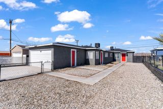 813 E Fredricks Street, Barstow, CA 92311