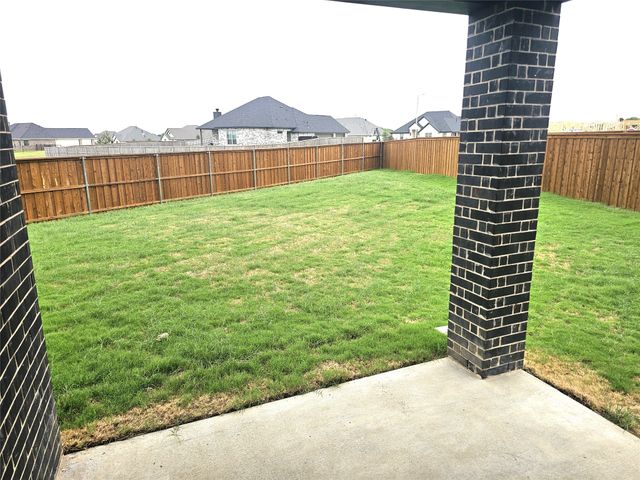 11704 Blackfoot Court, Godley, TX 76044