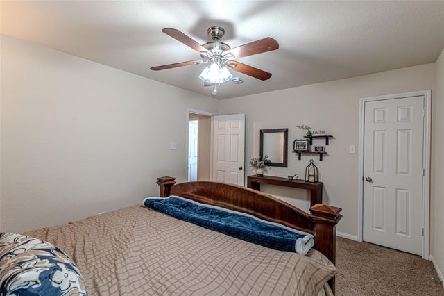 3003 Fern Brook Lane, Rosenberg, TX 77471