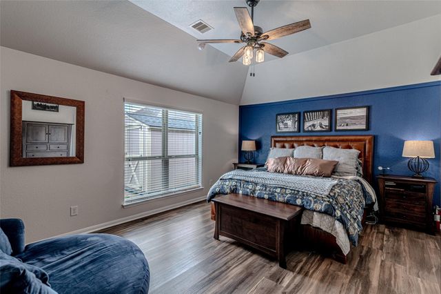 3003 Fern Brook Lane, Rosenberg, TX 77471