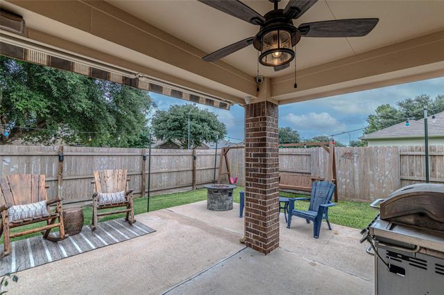 3003 Fern Brook Lane, Rosenberg, TX 77471