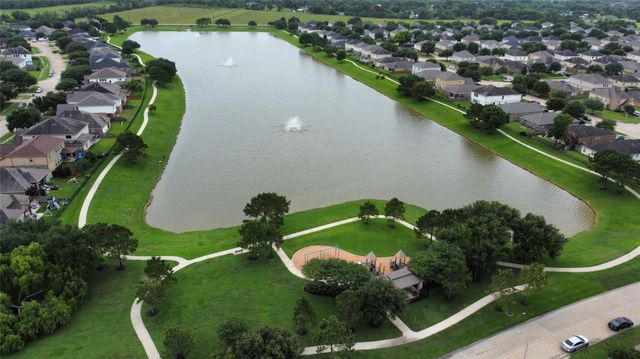 3003 Fern Brook Lane, Rosenberg, TX 77471