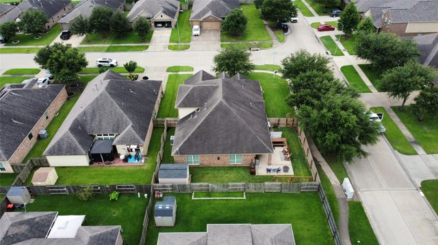3003 Fern Brook Lane, Rosenberg, TX 77471