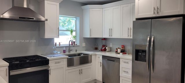 701 NE 14th St, Homestead, FL 33030