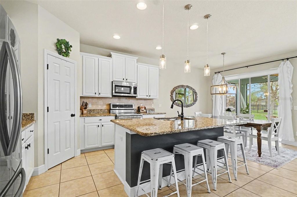 Image 4 of property listing at 3501 PIXIE LANE, St Cloud, FL 34772