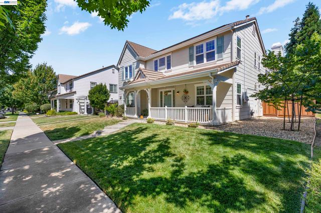 5698 Carnegie Way, Livermore, CA 94550