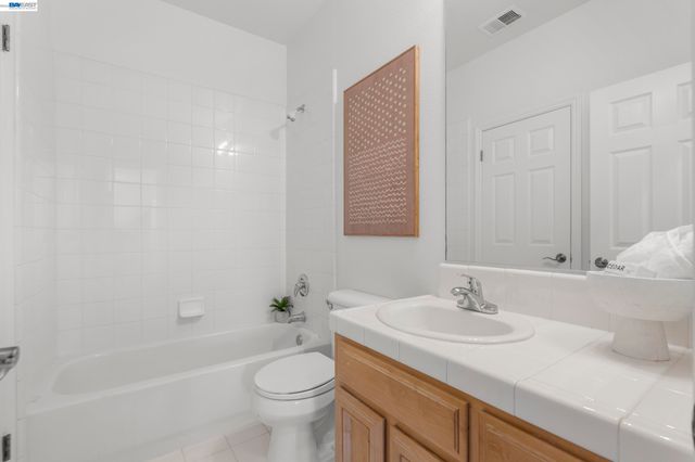 5698 Carnegie Way, Livermore, CA 94550