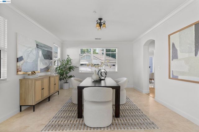 5698 Carnegie Way, Livermore, CA 94550