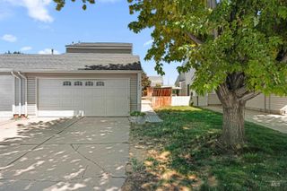 732 W Barrett St, Meridian, ID 83642
