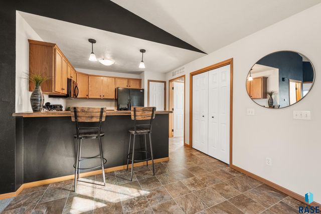 9268 W Norma Trl Trail 6, Sioux Falls, SD 57106