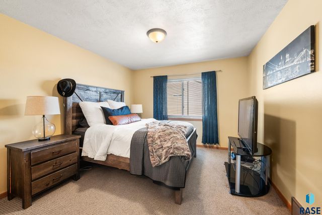 9268 W Norma Trl Trail 6, Sioux Falls, SD 57106