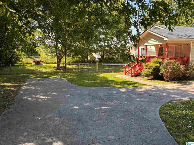 1508 CHATTANOOGA STREET, Leeds, AL 35094