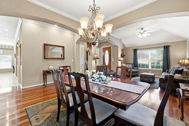 15210 Scenic Forest Drive, Conroe, TX 77384