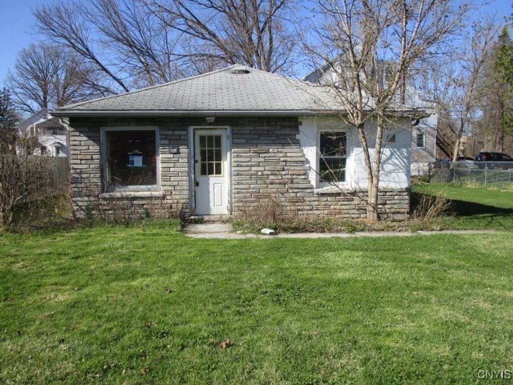 107 Tucker Avenue, Dewitt, NY 13057