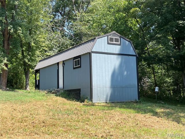 921 Wayne 459A, Piedmont, MO 63957