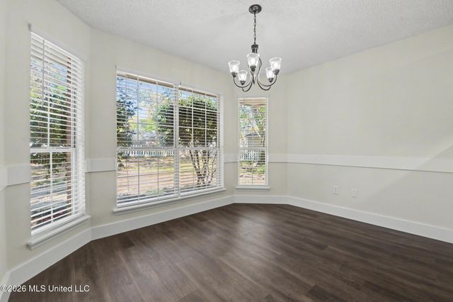 8826 Kipapa Way, Diamondhead, MS 39525