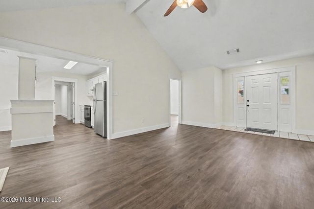 8826 Kipapa Way, Diamondhead, MS 39525