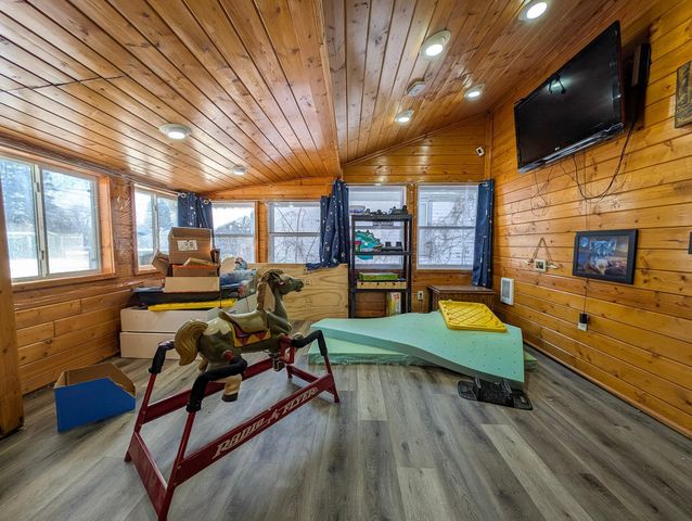 220 1st Street NE, Wadena, MN 56482