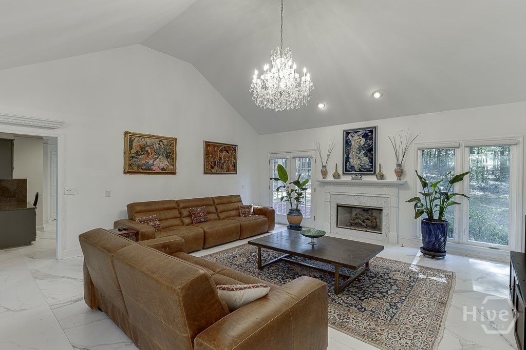 Image 11 of property listing at 1051 Simonton Way, Watkinsville, GA 30677