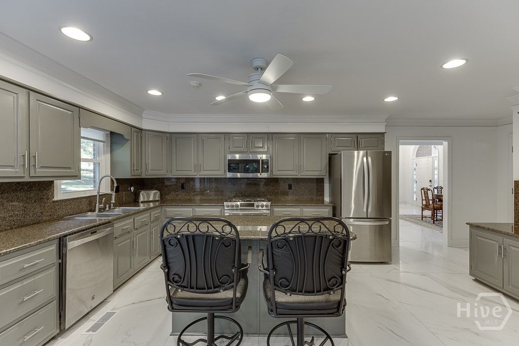 Image 17 of property listing at 1051 Simonton Way, Watkinsville, GA 30677