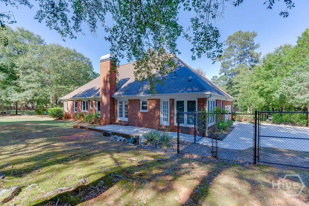 Image 38 of property listing at 1051 Simonton Way, Watkinsville, GA 30677