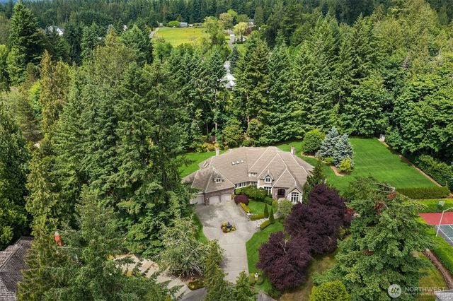 20450 NE 71st Street, Redmond, WA 98053