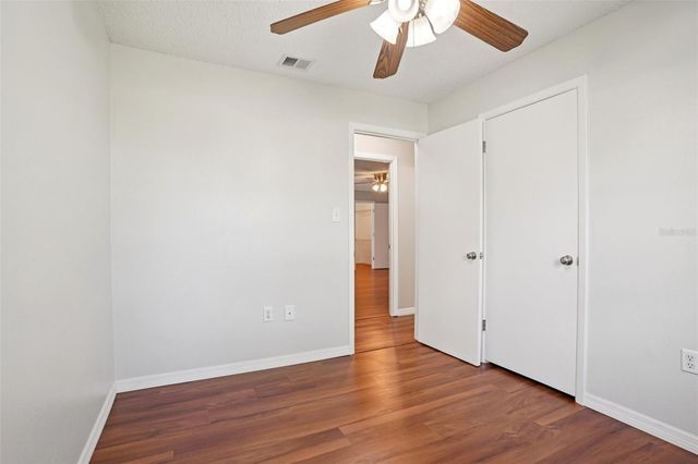 501 DORA AVENUE, Tavares, FL 32778