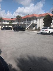 1333 S Dixie Hwy 222, Deerfield Beach, FL 33441