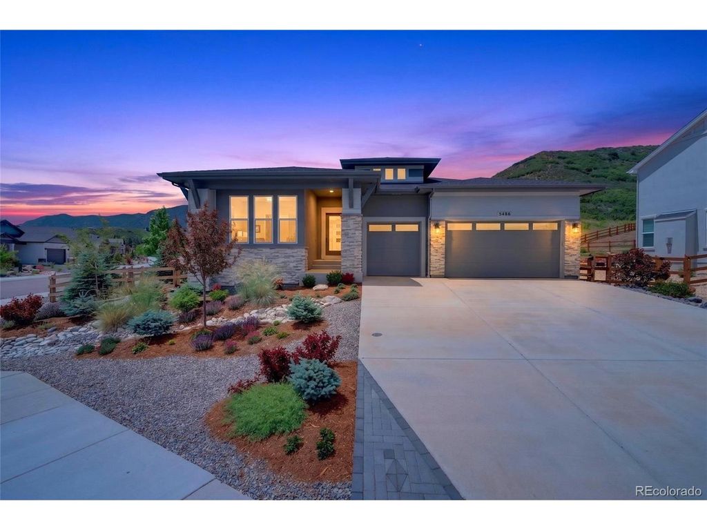 5486 Mesa Top Dr, Monument, CO 80132