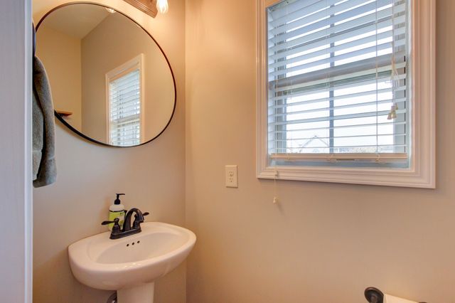 2632 Browning Way, Clarksville, TN 37043