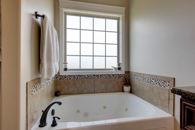 2632 Browning Way, Clarksville, TN 37043