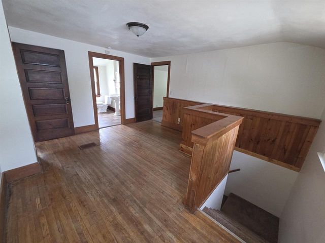 1128 W State Street, Janesville, WI 53546