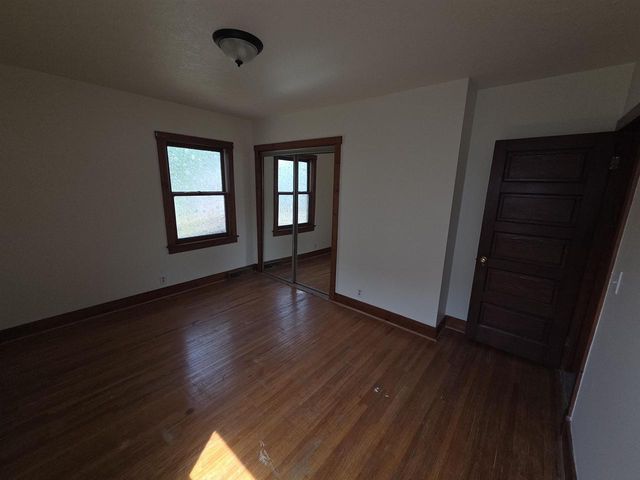 1128 W State Street, Janesville, WI 53546