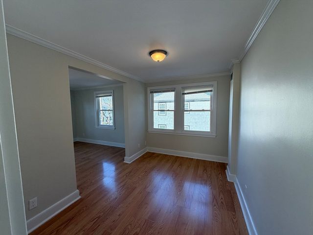 32 Glenellen Rd 2, Boston, MA 02132