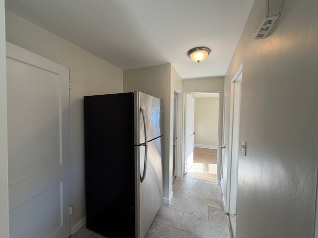 32 Glenellen Rd 2, Boston, MA 02132