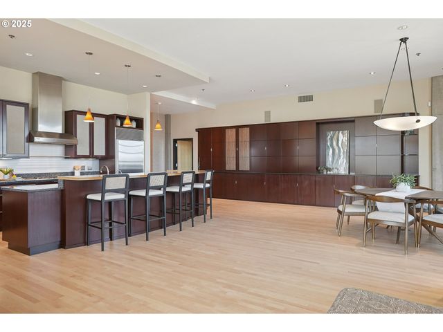 420 Nw 11TH Ave 1206, Portland, OR 97209