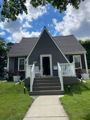 908 S Fancher Street, Pleasant, MI 48858