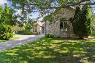 5938 Burke Trail, Inver Grove Heights, MN 55076