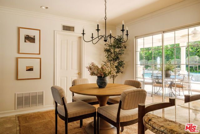 17422 Gresham Street, Northridge (los Angeles), CA 91325
