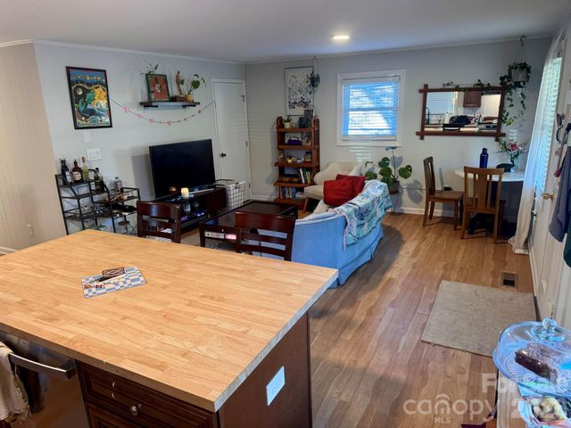 1217 Allen Street, Charlotte, NC 28205